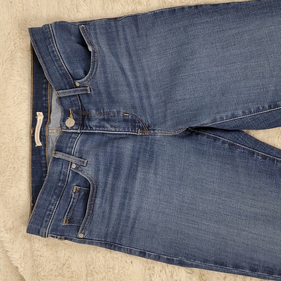 Levi's 311 Shaping Skinny Capri 29 - Picture 3 of 14